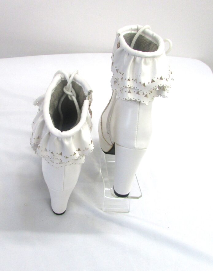 Unbranded White Ankle Boots Ruffled Top w Platform Size 39 - Image 4