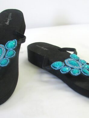 West Loop Women's Thong Sandal w Teal Accent Beading Size 9/10