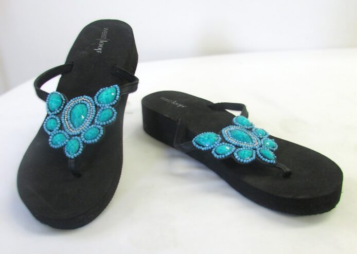 West Loop Women's Thong Sandal w Teal Accent Beading Size 9/10