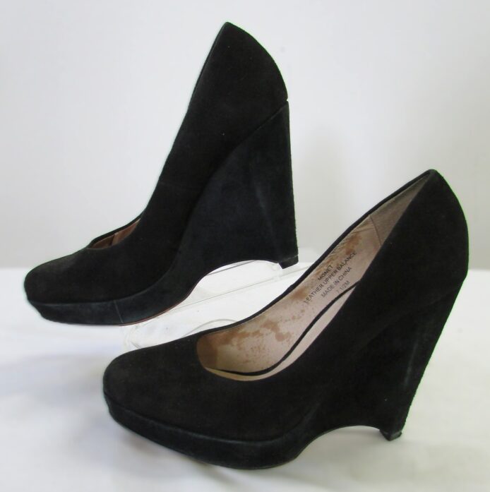 Matisse Wedge Shoe Size 7.5 - Image 3