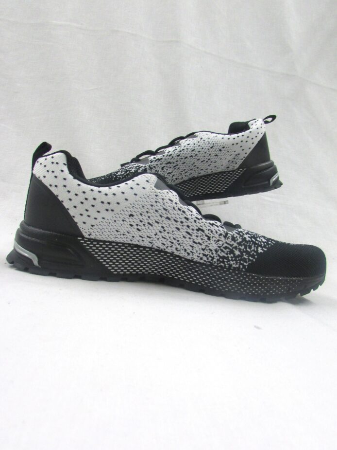 Ubfen Lace Up Gym Shoes Size 45 - Image 6