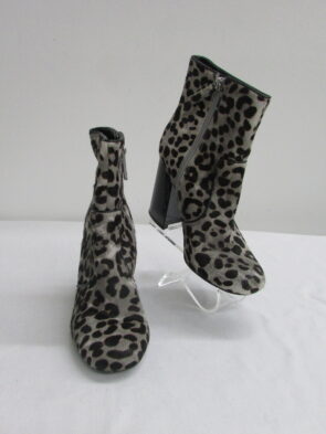 Nine West Animal Print Ankle Boot Size 7.5