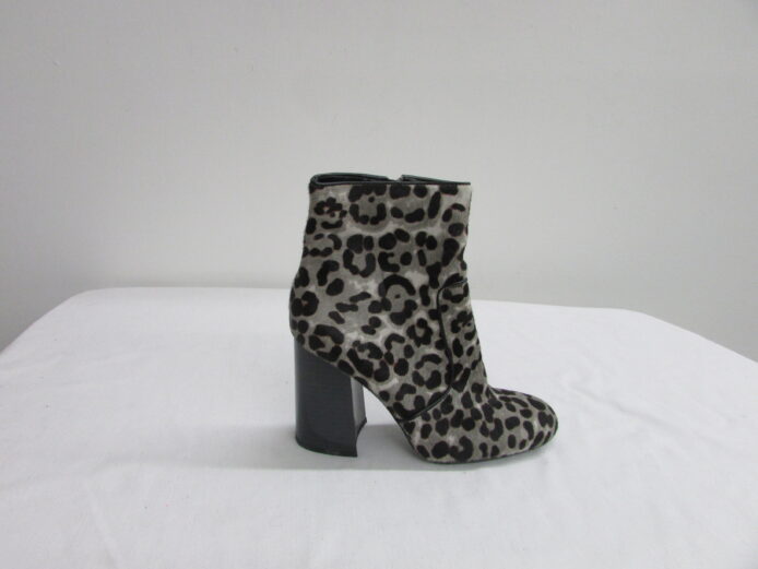 Nine West Animal Print Ankle Boot Size 7.5 - Image 6