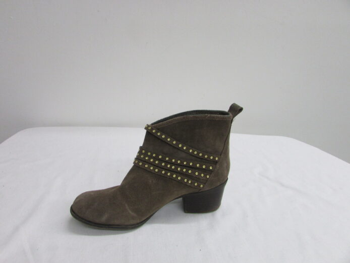 Jessica Simpson Ankle Boot Size 8 - Image 7