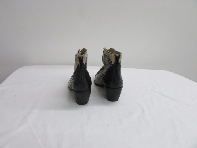 Matisse Amuse Society Animal Print Boots Size 9 - Image 3