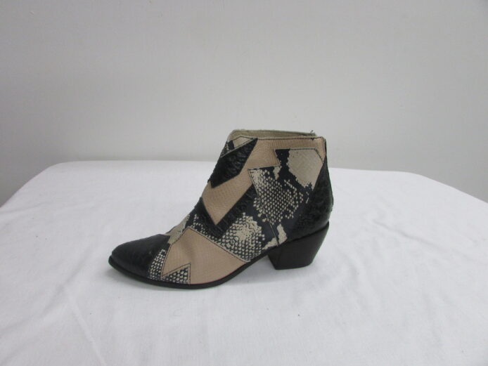 Matisse Amuse Society Animal Print Boots Size 9 - Image 5