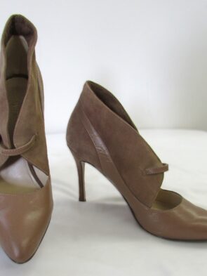 Nine West Pumps Size 9.5