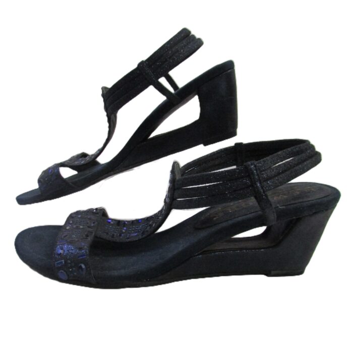 New York Transit Beaded Sandals Size 9.5 - Image 3