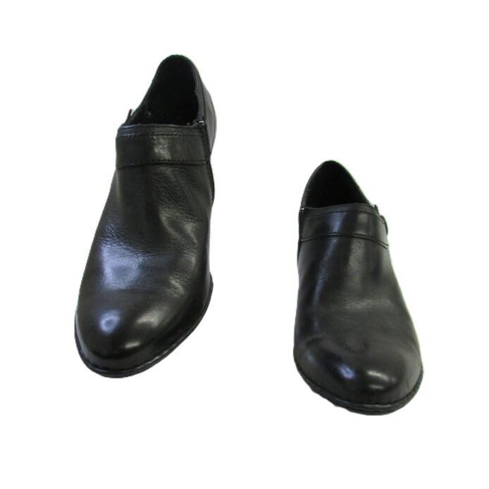 Born Shoe Boot Size 8.5 - Image 2