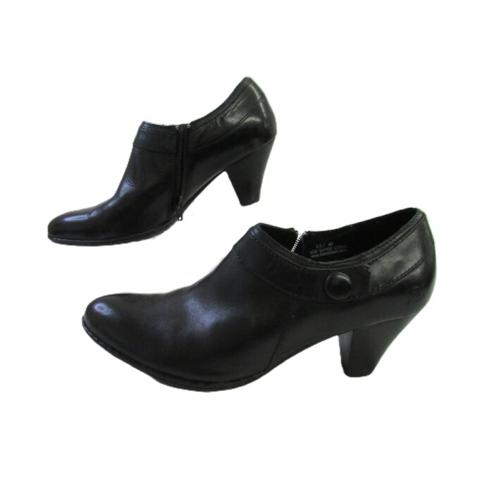 Born Shoe Boot Size 8.5 - Image 3