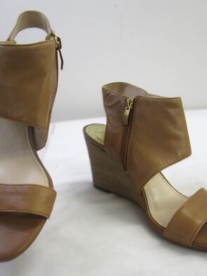 Vince Camuto Wedge Heels Size 9