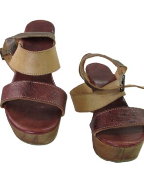 Cole Haan Wedge Sandal Size 8