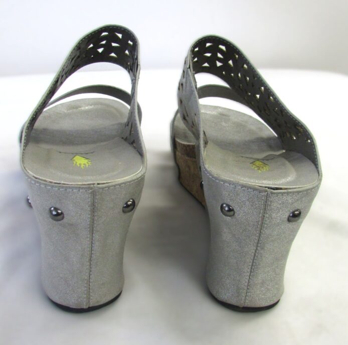 Volatile Pewter Wedge Sandal Size 11 - Image 6