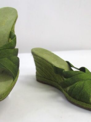 Liz Claiborne Villager Women's Green Slip-On Strappy Wedge Heel Size 7.5
