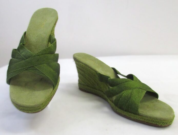 Liz Claiborne Villager Women's Green Slip-On Strappy Wedge Heel Size 7.5