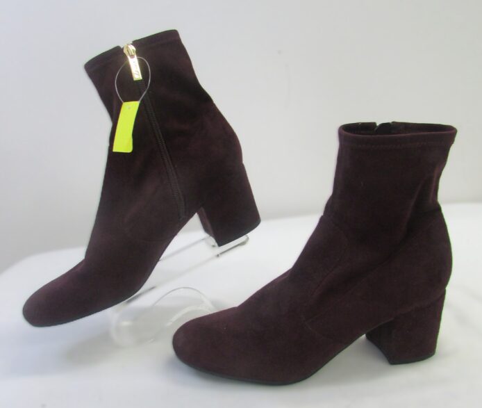 Unisa Women's Burgundy Suede Ankle Boots Size 9 - Image 3