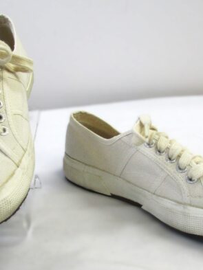 Superga Women's Cream Lace Up Walking Canvas Gym Shoe Size 40