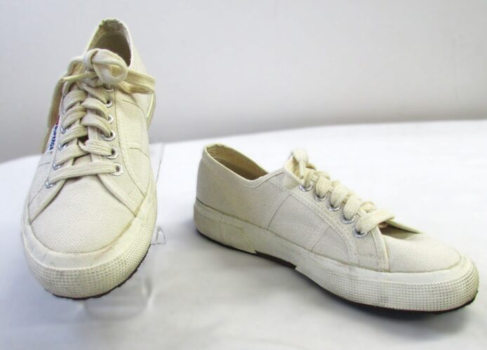 Superga Women's Cream Lace Up Walking Canvas Gym Shoe Size 40