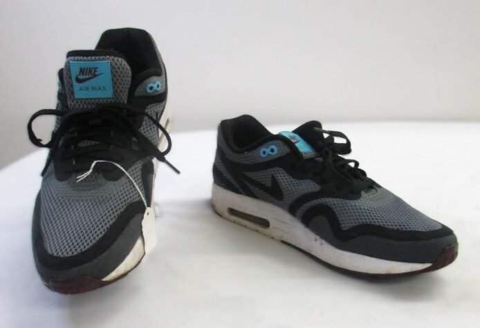 Nike Air Max Gym Shoes Size 11