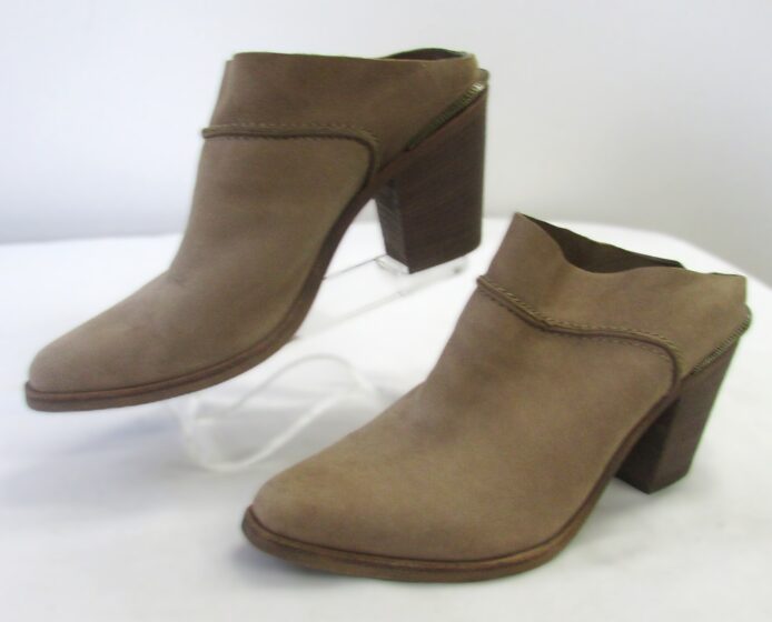 Dolce Vita Nude Suede Slip-On Mules Size 9 - Image 3
