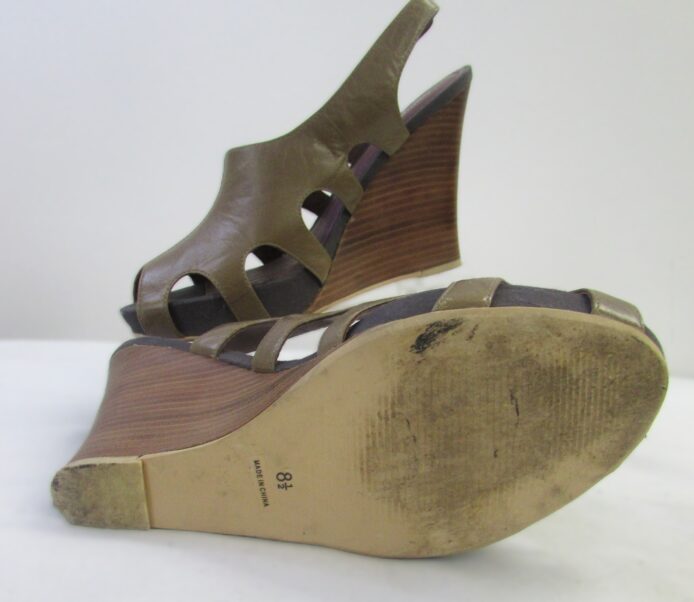 Emma Pink Women's Taupe Genuine Leather Wedge Sandal Size 8.5 - Image 4