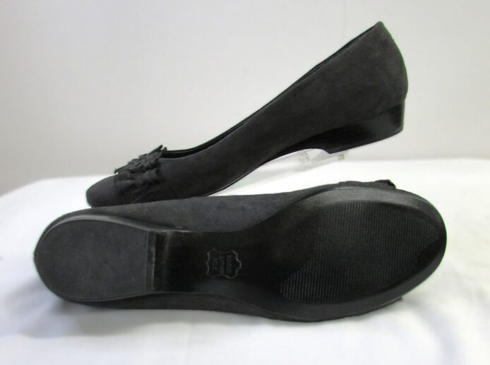 Studio Works Flats Size 11 - Image 4