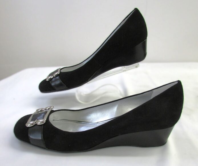 Anne Klein I Flex Slip-on Wedge Heel Size 10 - Image 4