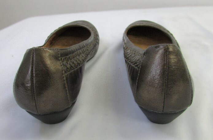 Life Stride Flats Size 10 - Image 6