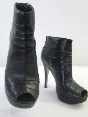 Charles by Charles David Black Leather Peep-toe Ankle Boots Size 6.5