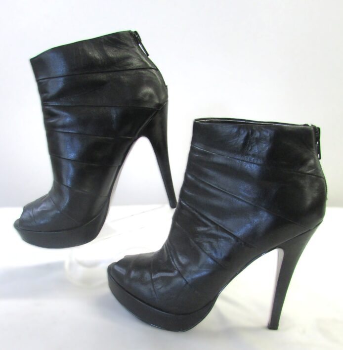 Charles by Charles David Black Leather Peep-toe Ankle Boots Size 6.5 - Image 3