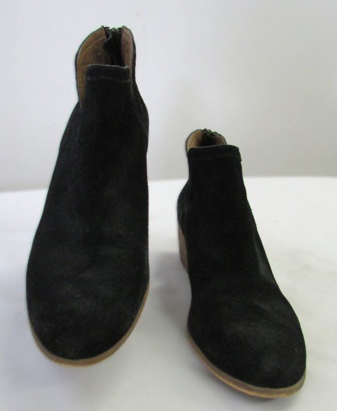 Susina Ankle Boots Size 11 - Image 2