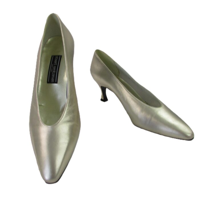 Stuart Weitzman New York Vintage Pumps Size 10