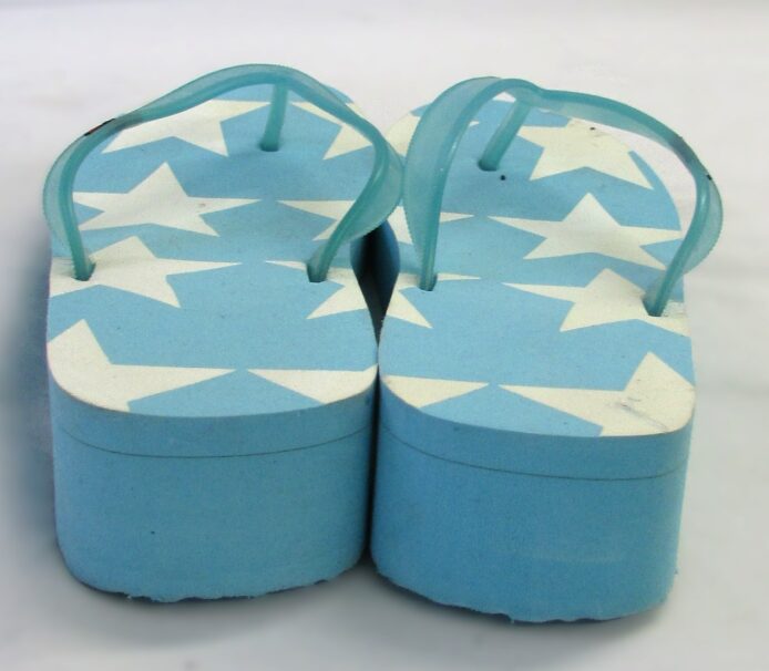 Tommy Hilfiger Flip Flops Size 8/9 - Image 6