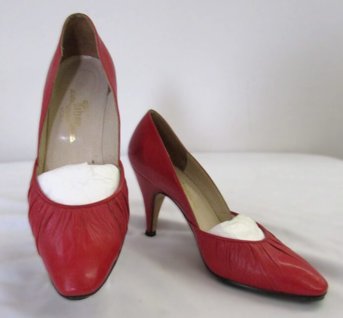 Tiber Vintage Pumps Size 6