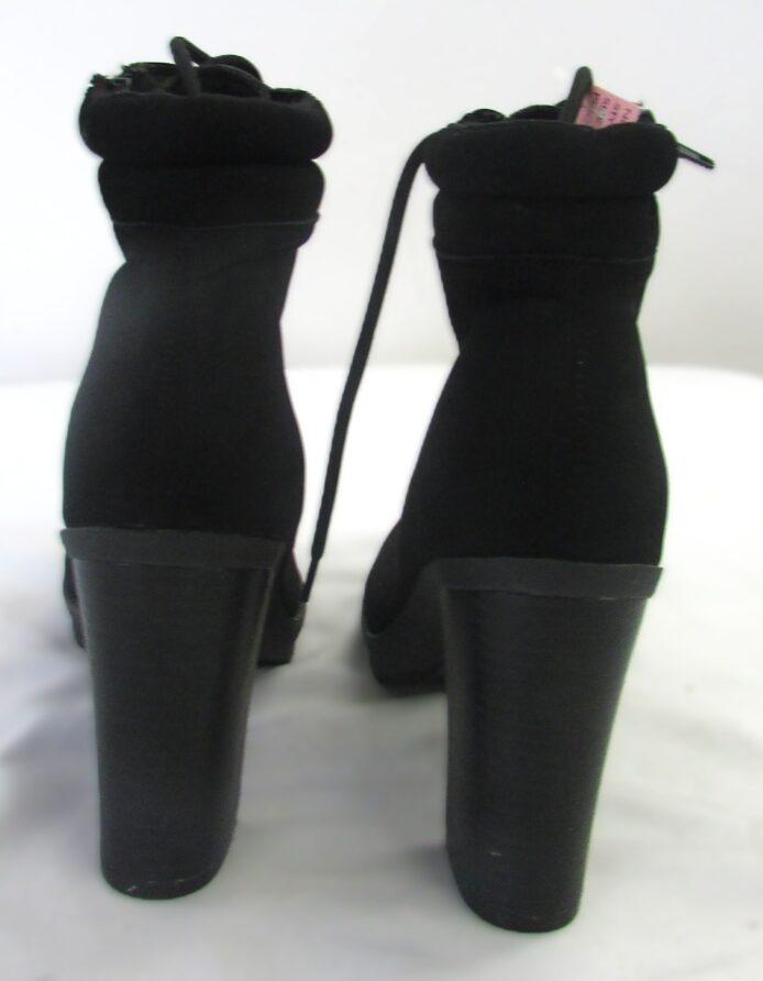 Ardiamo Black Lace Up Ankle Boot Size 8 - Image 6