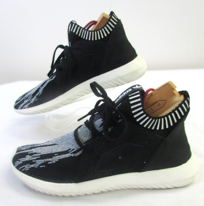 Addias Black/White Hi Top Lace Up Gym Shoes Size 8.5 - Image 6