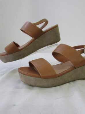 J. Jill Brown Strappy Sandals Size 7