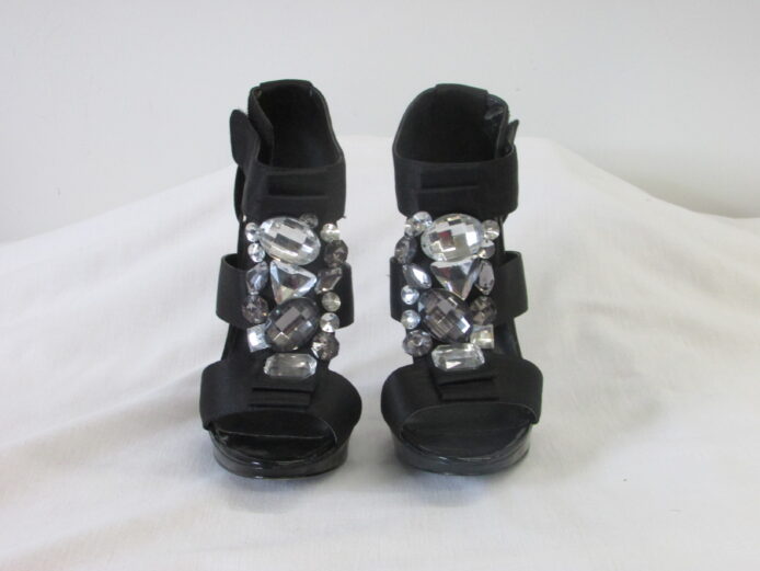 Steve Madden Platform Heels Size 6 - Image 3