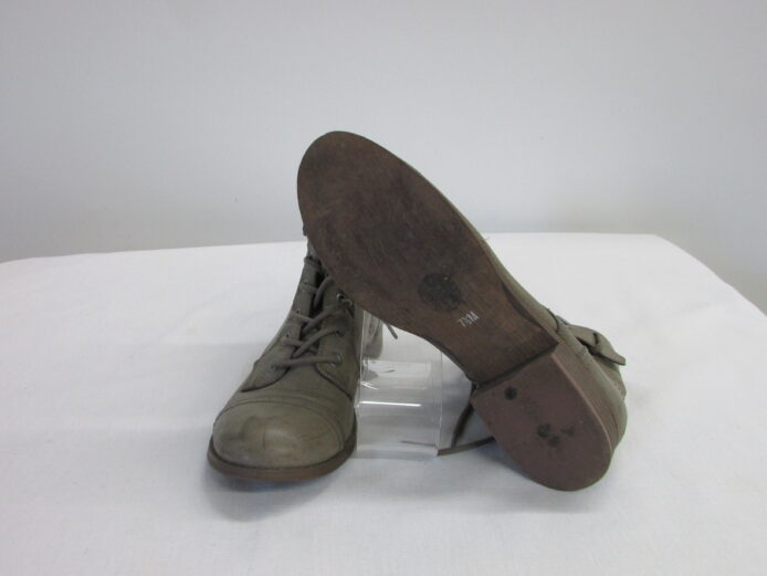 G by Guess Ankle Boot Size 7.5 - Image 5