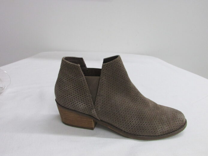 Crown Vintage Textured Ankle Boot Size 7 - Image 5