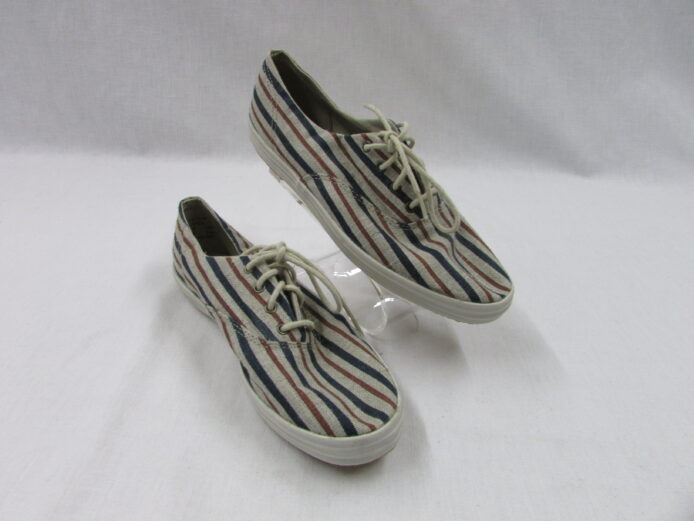 Keds Striped Canvas Shoe Size 7.5