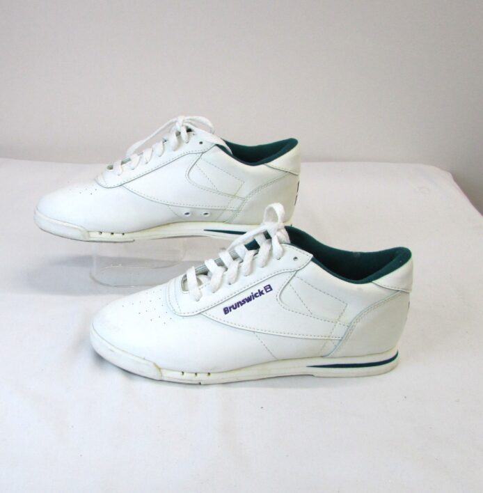 Brunswick Bowling Shoes Size 7 - Image 2