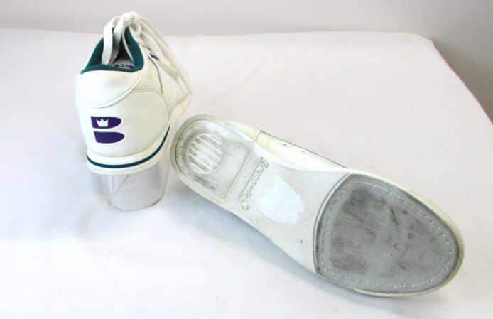 Brunswick Bowling Shoes Size 7 - Image 5