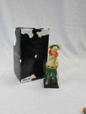COW PARADE by WESTLAND "Hula Cow" and it MOOOOVES #7751 WITH BOX