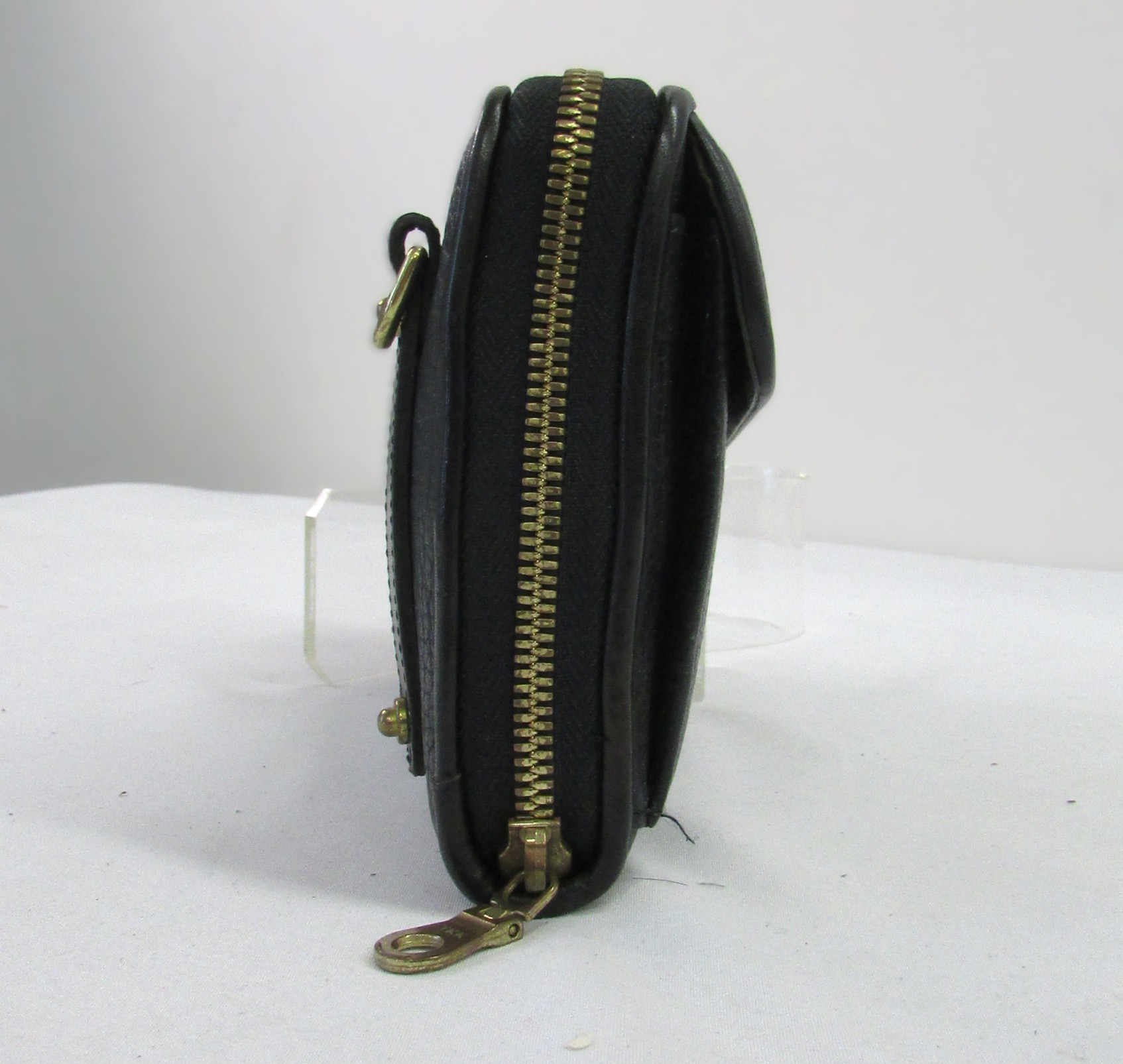 Dooney & Bourke Black Leather Zipper Wallet with Coin Front - Image 6