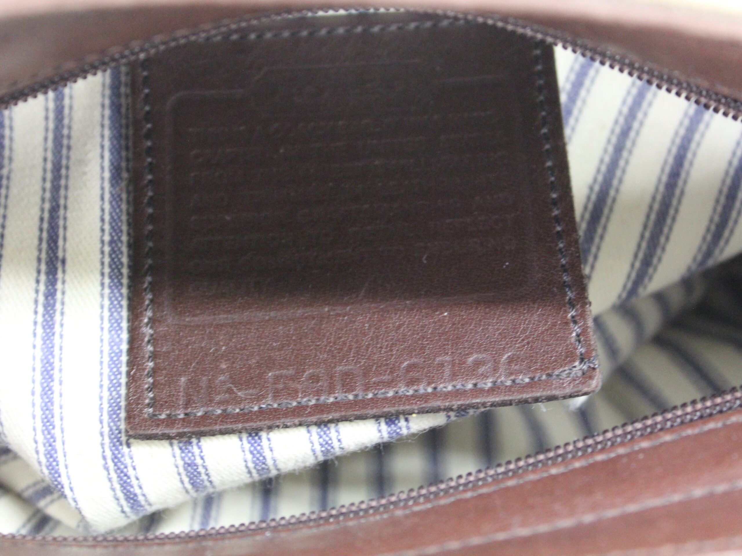 Coach Vintage Tan Shoulder Bag - Image 7