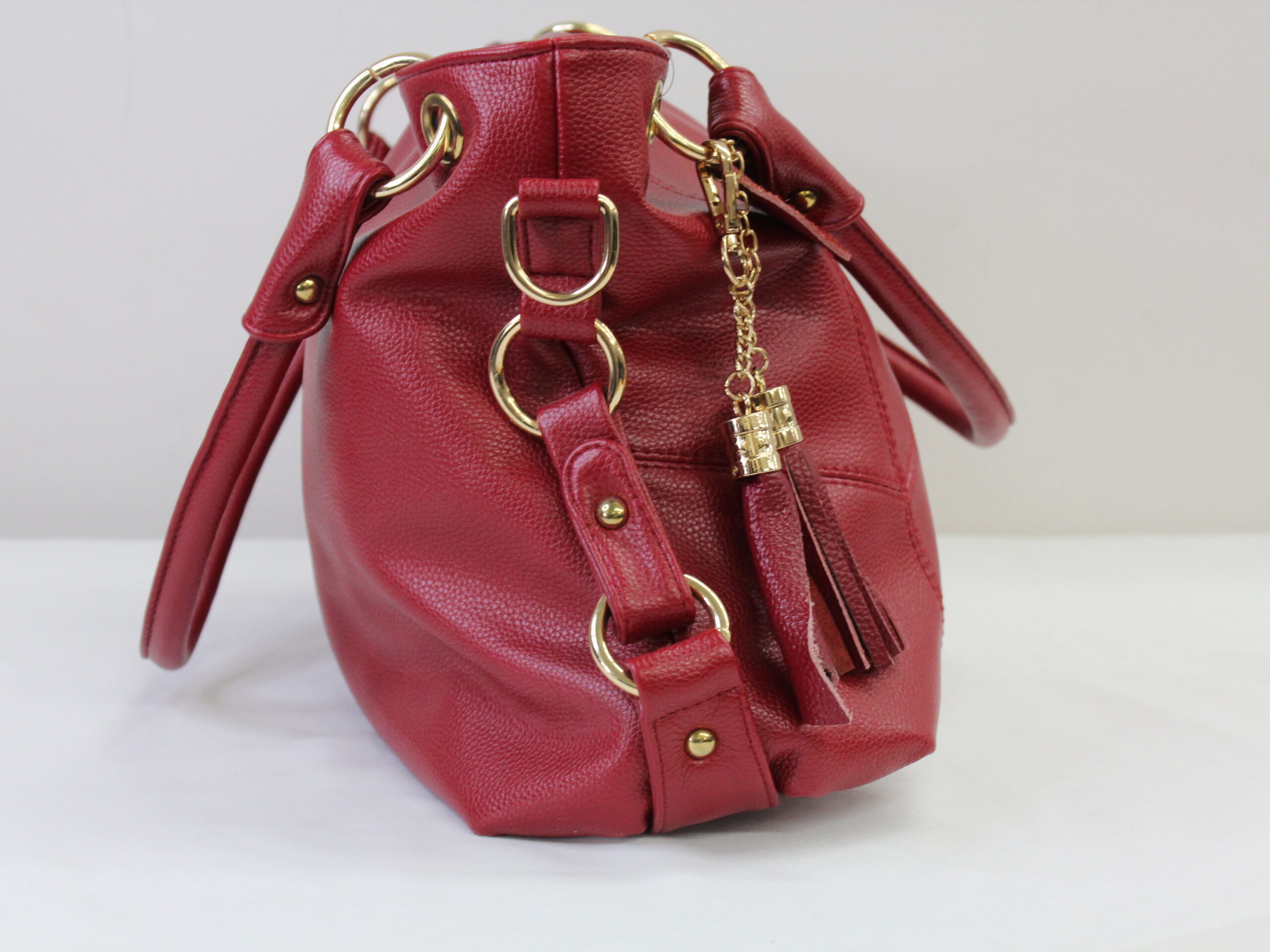 Designer Vintage Red Leather Shoulder Bag - Image 3