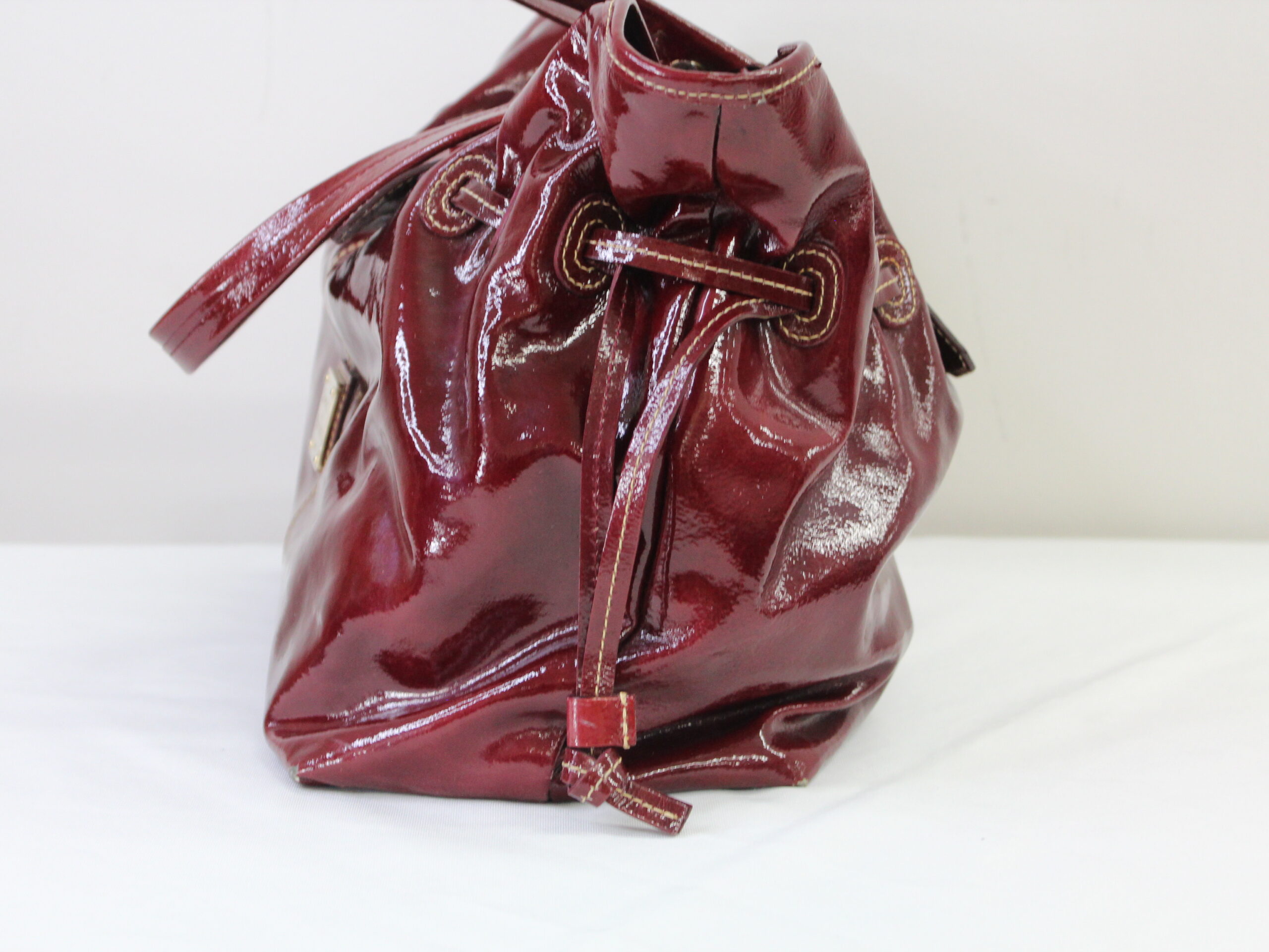 Dooney & Bourke Vintage Red Leather Shoulder Bag - Image 3