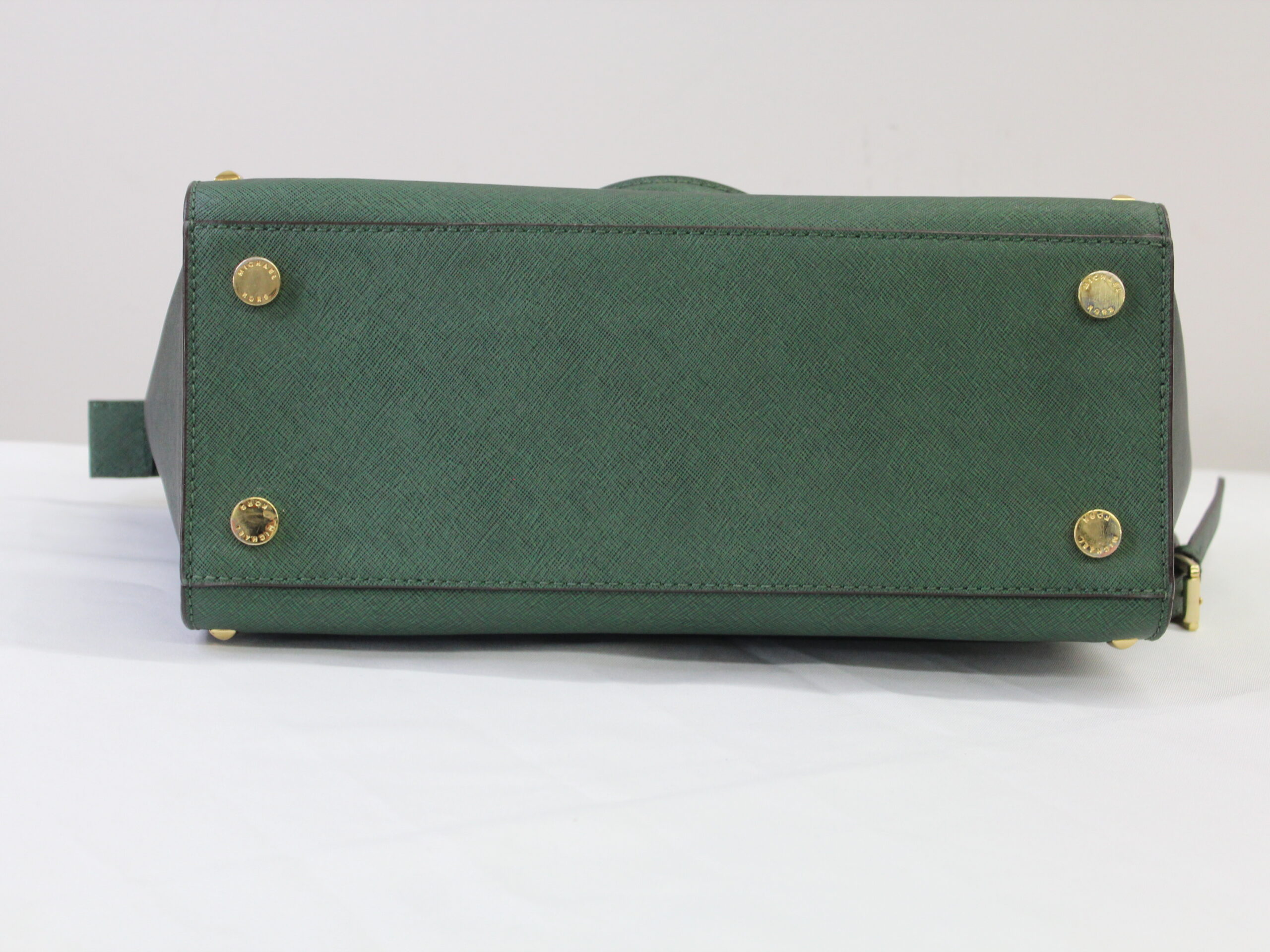 Michael Kors Vintage Green Shoulder-Bag Purse - Image 4