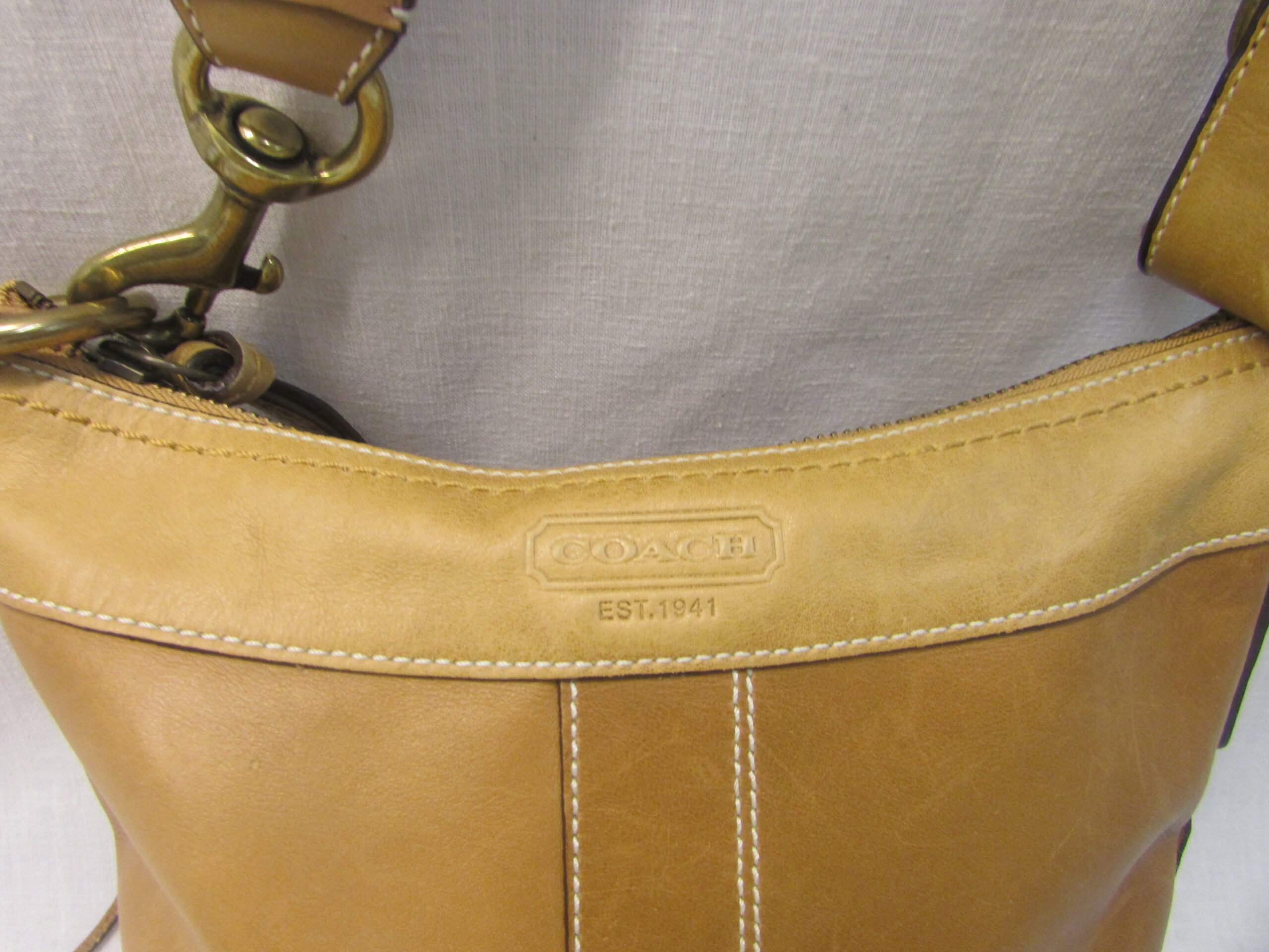 Coach, Vintage Small Crossbody Bag - Image 5